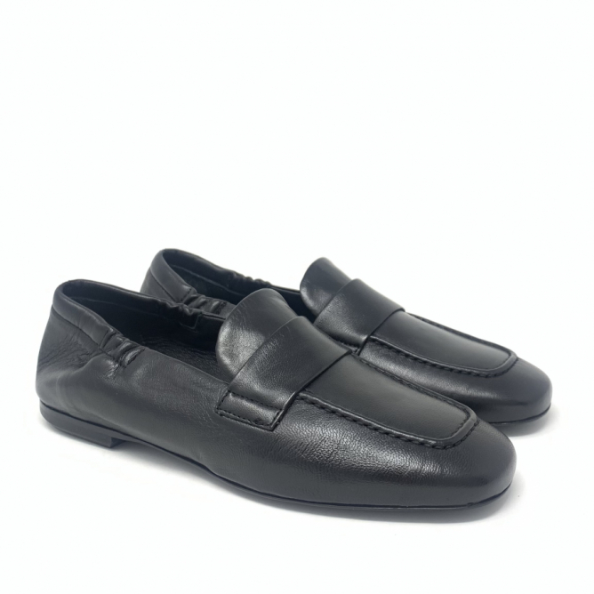 post verticali ss25 - 8.jpeg 